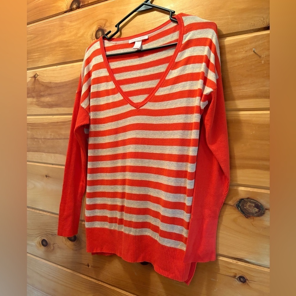 Victoria Secret Women's V-Neck Sweater Orange Tan Striped Size Medium